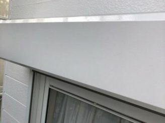 シャッターBOX上塗り